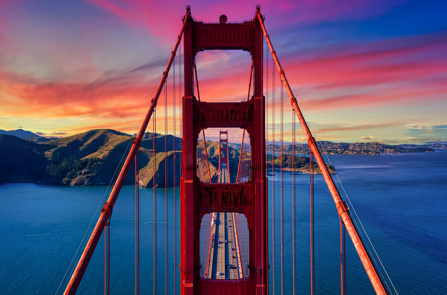 View of the Golden Gate  Bridge by Venti Views via Unsplash